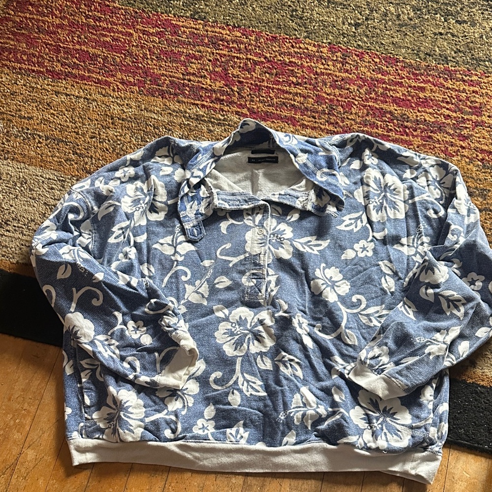 Urban Outfitters Blue Floral Sweatshirt